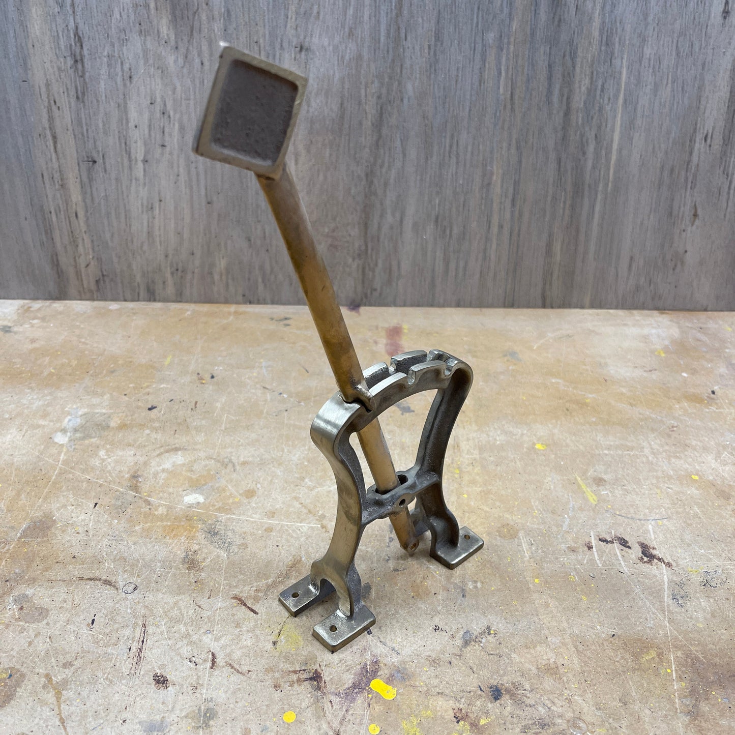 Minature Deskstop Harp Stand - Bronze 12 ½"